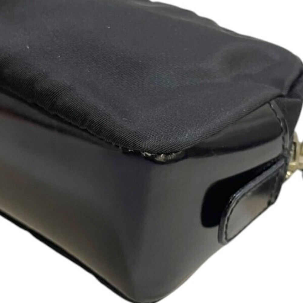 PRADA Triangle Clutch Black - Picture 8 of 10